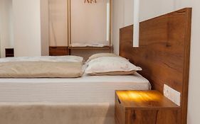 Hotel Marina Home